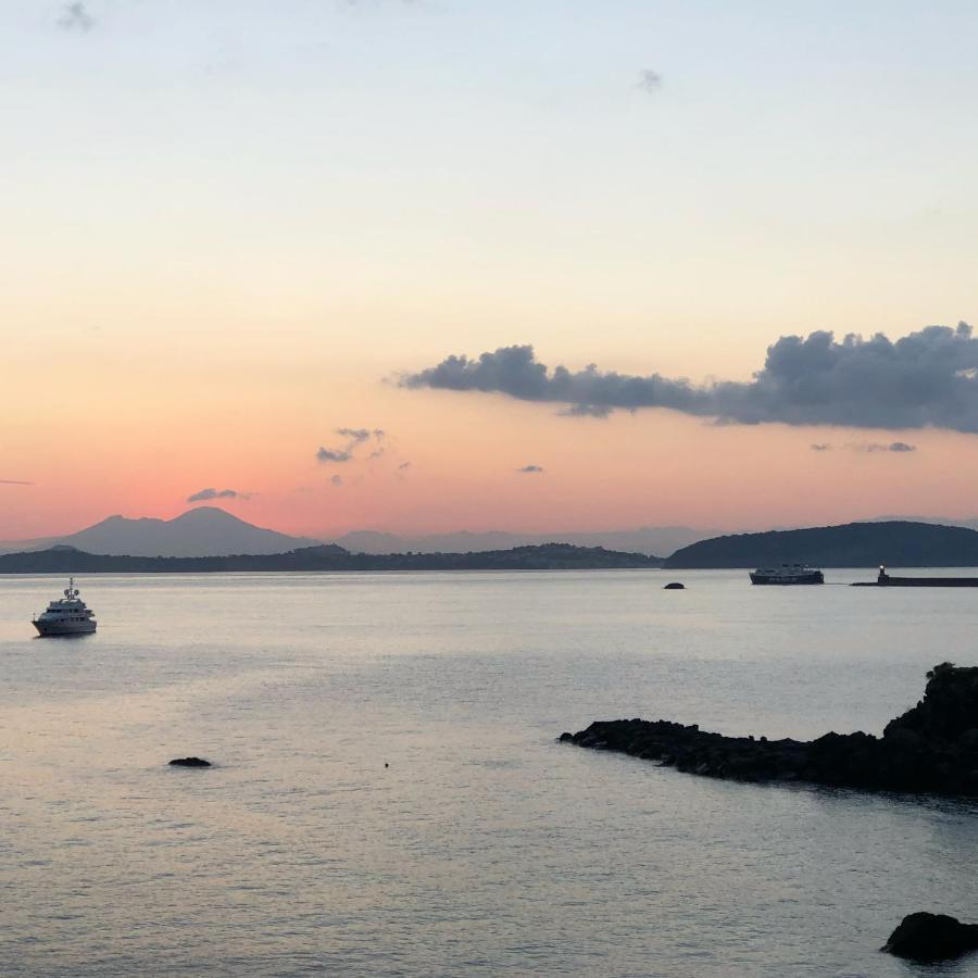 Nelinda Waterfront Accommodation Casamicciola Terme Εξωτερικό φωτογραφία