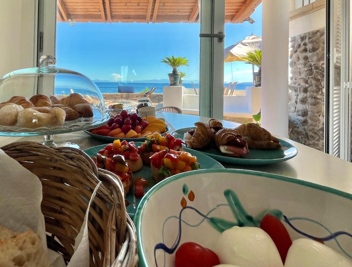 Nelinda Waterfront Accommodation Casamicciola Terme Εξωτερικό φωτογραφία